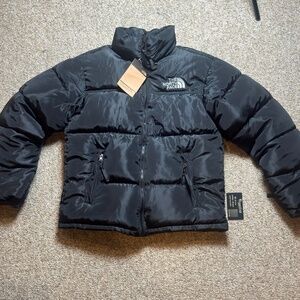 The North Face Men’s Puffer Jacket – Black – Size M - 700